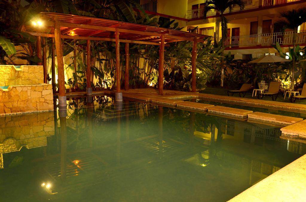 Hotel Palenque Εξωτερικό φωτογραφία